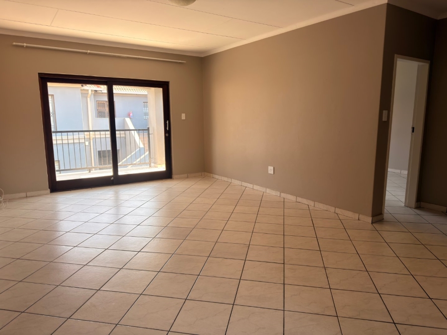 To Let 3 Bedroom Property for Rent in Gateway Manor North West